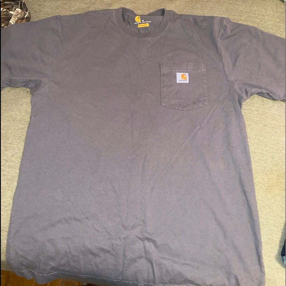 Men’s short sleeve Carhartt. Medium